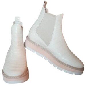 Dolce Vita Tazmin Ivory Croc Print Women's Ankle Boots‎ Size 9.5